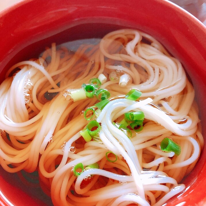 シンプルすぎるね。だしバッチリの素そうめん★